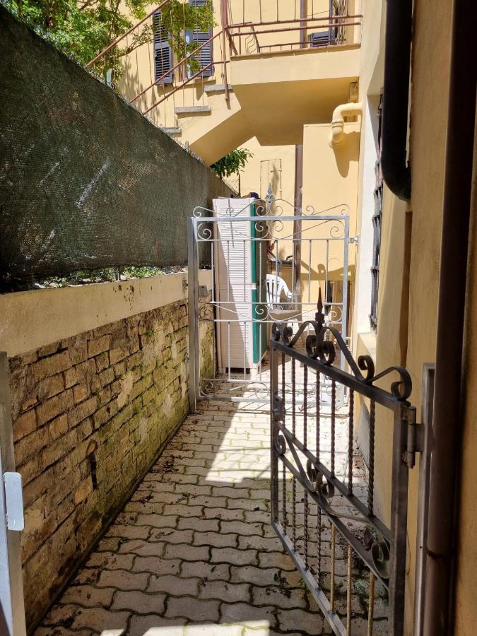 Tiny Opera House * Pesaro